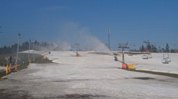 Testovací pole produktů Supersnow ve středisku Białka Tatrzańska